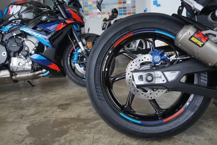 #BMW M1000R 데칼 / 성남시 분당구 동원동