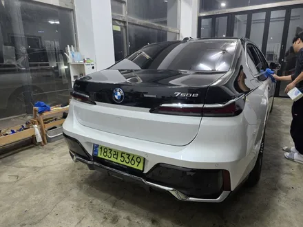 BMW7 듀오톤랩핑 #BMW7투톤랩핑 #BMW7시리즈랩핑 #BMW고광택랩핑 #BMW듀오톤 #BMW7 PPF시공 / 성남시 분당구 동원동