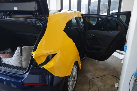 스킨게러지 + BMW 118전체랩핑 + F40전체랩핑 + BMW전체랩핑 + 수입차전체랩핑 + 자동차전체랩핑 + 에이저리다크엘로우 / 성남시 분당구 동원동