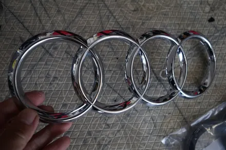 스킨게러지  # AUDI A8 크롬딜리트 #아우디A8크롬딜리트  #아우디크롬죽이기 #아우디그릴랩핑 #아우디크롬랩핑 / 성남시 분당구 동원동