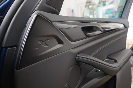 SKIN GARAGE + BMW X3 실내랩핑 + X3 크롬딜리트 + BMW 실내랩핑 + 크롬죽이기 + 하이글로시 죽이기 / 성남시 분당구 동원동