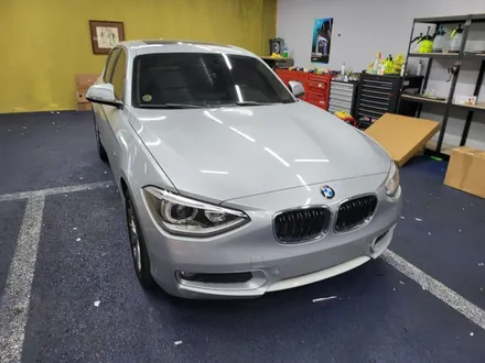 무광의 매력에 빠져보자! 부산 자동차랩핑 전문점 현스게러지 BMW 1시리즈 매트 메탈릭 블루 전체랩핑 시공 소개 / 부산 강서구 명지동