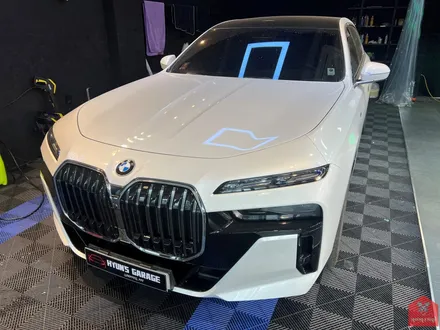 BMW 7시리즈 사틴 화이트 알루미늄 투톤 랩핑 (듀오톤 랩핑) 시공 소개 / 부산 기장, 김해, 창원