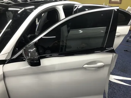 <부산랩핑,부산ppf,부산자동차랩핑>BMW 520d 5시리즈 g30  루프스킨, 윈도우 크롬죽이기, 라이트 필름, 스모그 필름 / 부산 강서구 명지동