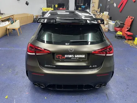 <부산랩핑,부산ppf,부산자동차랩핑>벤츠 A45 AMG 사틴 골드더스트블랙 전체랩핑 3m 2080 / 부산 강서구 명지동