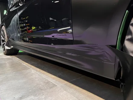 부산랩핑 전문샵 현스게러지 BMW M5 컴페티션 3M 사틴 블랙 전체랩핑 시공 소개 / 부산 강서구 명지동