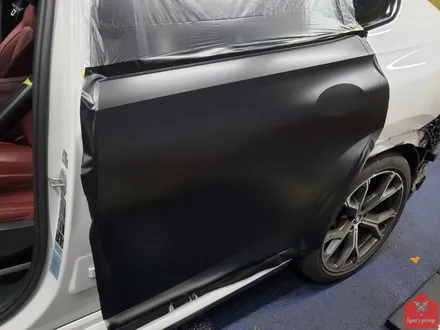 다크 포스 끝판왕! 부산랩핑 전문점 현스게러지 BMW X6 사틴블랙 전체랩핑(+크롬죽이기) 시공 소개 / 부산 강서구 명지동