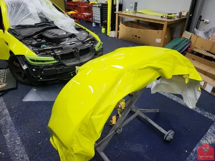 인기 최강 필름의 비결! 부산랩핑 전문점 현스게러지 BMW E92 M3 이노즈텍 레이싱 옐로우 전체랩핑 시공 소개 / 부산 강서구 명지동