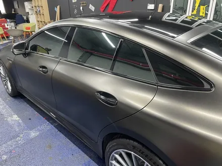 <부산랩핑,부산ppf,부산자동차랩핑>벤츠 AMG GT 사틴골드더스트블랙 전체랩핑 및 실내랩핑, 크롬죽이기, 라이트 필름 / 부산 강서구 명지동