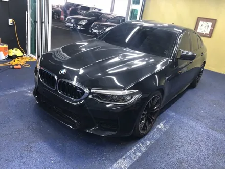 <부산랩핑,부산ppf,부산자동차랩핑> BMW M5 시멘트 전체랩핑 에이버리 락그레이전체랩핑 / 부산 강서구 명지동