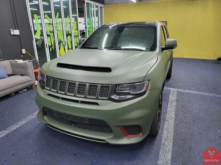 707마력 괴물 SUV!!! 부산랩핑 전문점 현스게러지 지프 그랜드 체로키 트랙호크 카모플라쥬 랩핑 시공 소개 / 부산 강서구 명지동