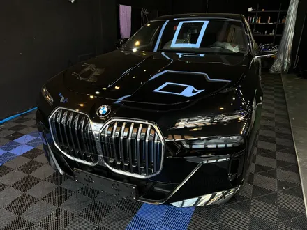 부산랩핑 전문샵 현스게러지 BMW 7시리즈 투톤(듀오톤) 랩핑 시공 소개 / 부산 기장, 김해, 창원