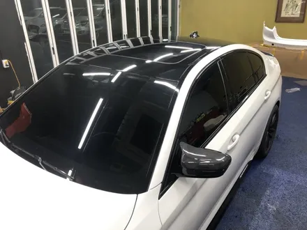 <부산랩핑,부산ppf,부산자동차랩핑>BMW 520d 5시리즈 g30  루프스킨, 윈도우 크롬죽이기, 라이트 필름, 스모그 필름 / 부산 강서구 명지동
