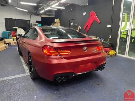 강렬한 컬러로 변신! 부산랩핑 전문점 현스게러지 BMW M6 사틴 뱀파이어 레드 전체랩핑 시공 소개 / 부산 강서구 명지동