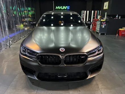 부산랩핑 전문샵 현스게러지 BMW M5 컴페티션 3M 사틴 블랙 전체랩핑 시공 소개 / 부산 강서구 명지동