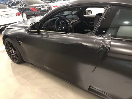 <부산랩핑,부산ppf,부산자동차랩핑>BMW M4 컴패티션 사틴블랙 전체랩핑 / 부산 강서구 명지동