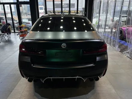 부산랩핑 전문샵 현스게러지 BMW M5 컴페티션 3M 사틴 블랙 전체랩핑 시공 소개 / 부산 강서구 명지동