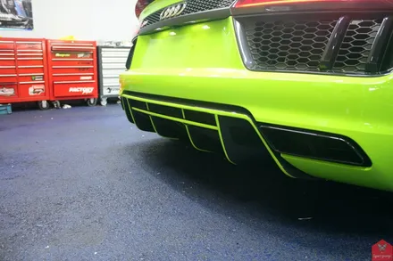 부산랩핑 전문점 현스게러지 아우디 R8 V10 스파이더 글로스 라이트 그린 전체랩핑 시공 소개 / 부산 강서구 명지동
