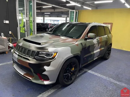 707마력 괴물 SUV!!! 부산랩핑 전문점 현스게러지 지프 그랜드 체로키 트랙호크 카모플라쥬 랩핑 시공 소개 / 부산 강서구 명지동