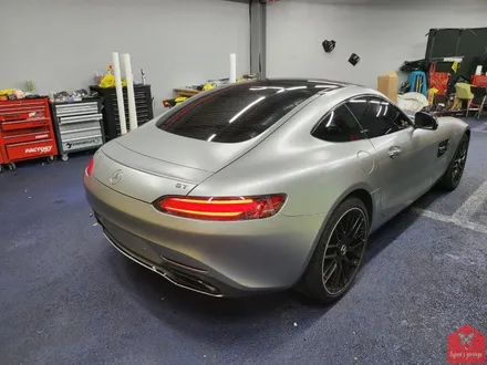 AMG의 화려한 변신! 부산자동차랩핑 전문점 현스게러지 벤츠 AMG GT 사틴 메탈릭 라이트 그레이 전체랩핑 시공 소개 / 부산 강서구 명지동