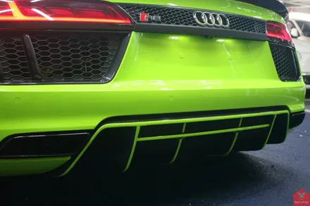 부산랩핑 전문점 현스게러지 아우디 R8 V10 스파이더 글로스 라이트 그린 전체랩핑 시공 소개 / 부산 강서구 명지동