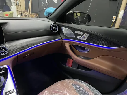 <부산랩핑,부산ppf,부산자동차랩핑>벤츠 AMG GT 사틴골드더스트블랙 전체랩핑 및 실내랩핑, 크롬죽이기, 라이트 필름 / 부산 강서구 명지동