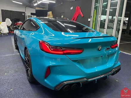 부산랩핑 전문점 현스게러지 BMW M8 쿠페 컴페티션 이노즈텍 마이애미 블루 전체랩핑 시공 소개 / 부산 강서구 명지동