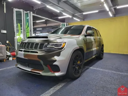 707마력 괴물 SUV!!! 부산랩핑 전문점 현스게러지 지프 그랜드 체로키 트랙호크 카모플라쥬 랩핑 시공 소개 / 부산 강서구 명지동