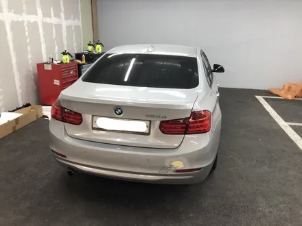 <부산랩핑,부산ppf,부산자동차랩핑>BMW 320d 3시리즈 에이버리 화이트펄 자동차전체랩핑 / 부산 강서구 명지동