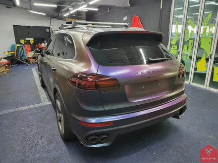 도장 같은 랩핑! 부산랩핑 전문점 현스게러지 포르쉐 카이엔 GTS 이노즈텍 카키 그린 전체랩핑 시공 소개 / 부산 강서구 명지동