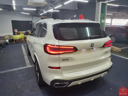 깨끗하게 맑게 자신 있게! 부산랩핑 전문샵 현스게러지 BMW X5 화이트펄 전체랩핑 시공 소개 / 부산 강서구 명지동