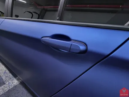 무광의 매력에 빠져보자! 부산 자동차랩핑 전문점 현스게러지 BMW 1시리즈 매트 메탈릭 블루 전체랩핑 시공 소개 / 부산 강서구 명지동