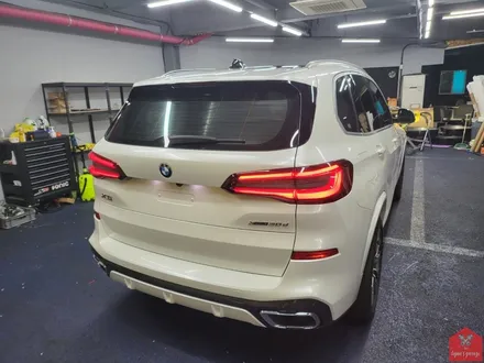 깨끗하게 맑게 자신 있게! 부산랩핑 전문샵 현스게러지 BMW X5 화이트펄 전체랩핑 시공 소개 / 부산 강서구 명지동