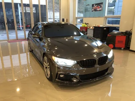 <부산랩핑,부산ppf>BMW 4시리즈 컨버터블 크롬전체랩핑&데칼 작업 / 부산 강서구 명지동