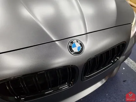 부산랩핑 전문점 현스게러지 BMW F10 5시리즈 사틴 다크 그레이 전체랩핑 시공 소개 / 부산 강서구 명지동