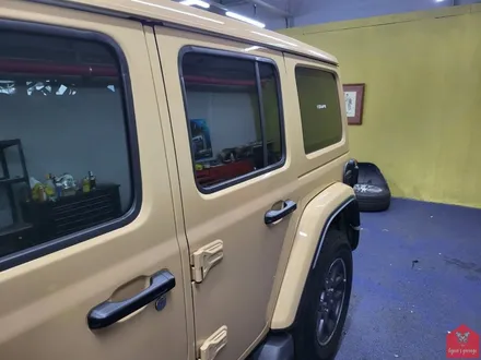 랩핑 끝판왕!!! 부산랩핑 전문샵 현스게러지 지프 랭글러 오버랜드 이노즈텍 샌드 전체랩핑 시공 소개 / 부산 강서구 명지동
