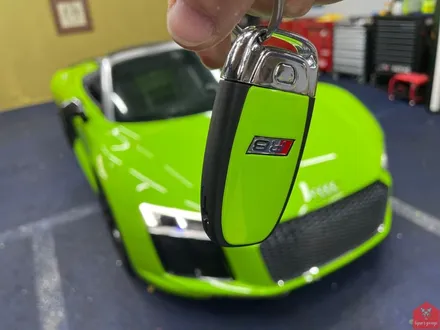 부산랩핑 전문점 현스게러지 아우디 R8 V10 스파이더 글로스 라이트 그린 전체랩핑 시공 소개 / 부산 강서구 명지동