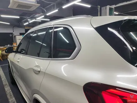 깨끗하게 맑게 자신 있게! 부산랩핑 전문샵 현스게러지 BMW X5 화이트펄 전체랩핑 시공 소개 / 부산 강서구 명지동