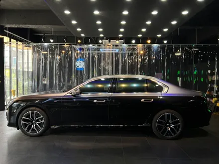 BMW i7 투톤랩핑 + PPF 시공 소개 / 부산 기장, 김해, 창원