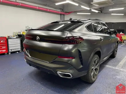 다크 포스 끝판왕! 부산랩핑 전문점 현스게러지 BMW X6 사틴블랙 전체랩핑(+크롬죽이기) 시공 소개 / 부산 강서구 명지동