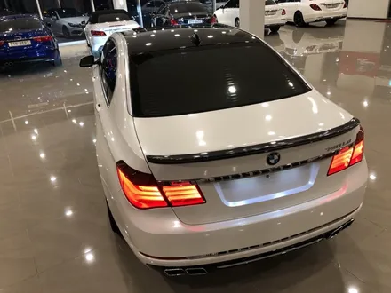 <부산랩핑,부산ppf,부산자동차랩핑>BMW 730Ld 7시리즈 화이트펄 전체랩핑 / 부산 강서구 명지동