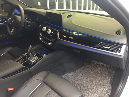 <부산랩핑,부산ppf,부산자동차랩핑>BMW g30 5시리즈 ppf 프론트패키지, 크롬죽이기 그릴,몰딩 부분랩핑, 실내랩핑 / 부산 강서구 명지동