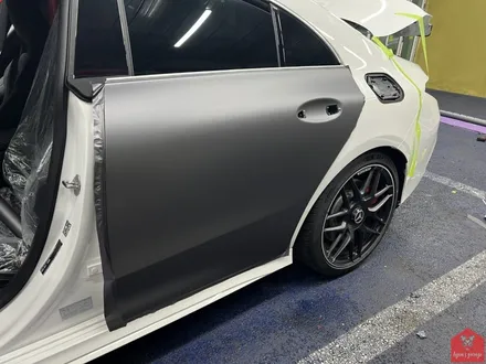 작지만 무시무시한 그 녀석!!! 부산랩핑 전문샵 현스게러지 벤츠 CLA 45S AMG 매트 다크 그레이 전체랩핑 시공 소개 / 부산 강서구 명지동