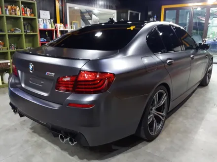 <부산랩핑,부산ppf>BMW M5 사틴다크그레이 전체랩핑 / 부산 강서구 명지동