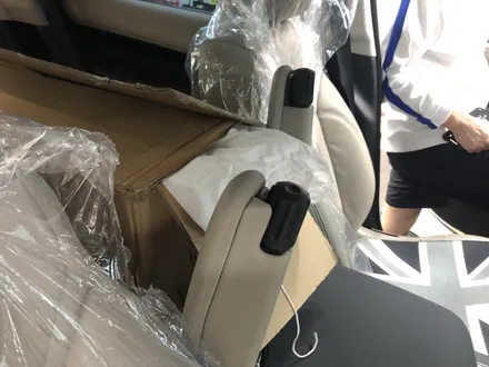 <부산랩핑,부산ppf,부산자동차랩핑>랜드로버 디스커버리5 블랙팩, 다이나믹그릴, 사이드스텝 시공기 / 부산 강서구 명지동