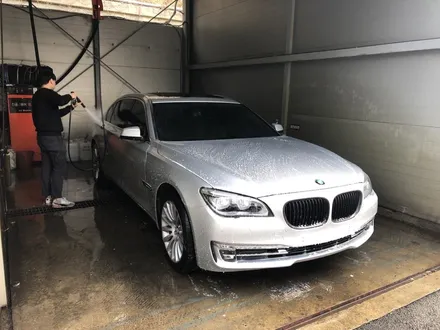 <부산랩핑,부산ppf,부산자동차랩핑>BMW 730Ld 7시리즈 화이트펄 전체랩핑 / 부산 강서구 명지동