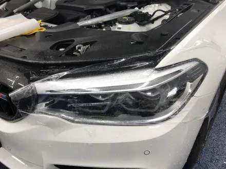 <부산랩핑,부산ppf,부산자동차랩핑>BMW 520d 5시리즈 g30  루프스킨, 윈도우 크롬죽이기, 라이트 필름, 스모그 필름 / 부산 강서구 명지동
