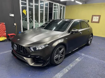 <부산랩핑,부산ppf,부산자동차랩핑>벤츠 A45 AMG 사틴 골드더스트블랙 전체랩핑 3m 2080 / 부산 강서구 명지동