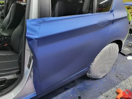 무광의 매력에 빠져보자! 부산 자동차랩핑 전문점 현스게러지 BMW 1시리즈 매트 메탈릭 블루 전체랩핑 시공 소개 / 부산 강서구 명지동