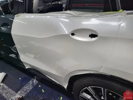 깨끗하게 맑게 자신 있게! 부산랩핑 전문샵 현스게러지 BMW X5 화이트펄 전체랩핑 시공 소개 / 부산 강서구 명지동